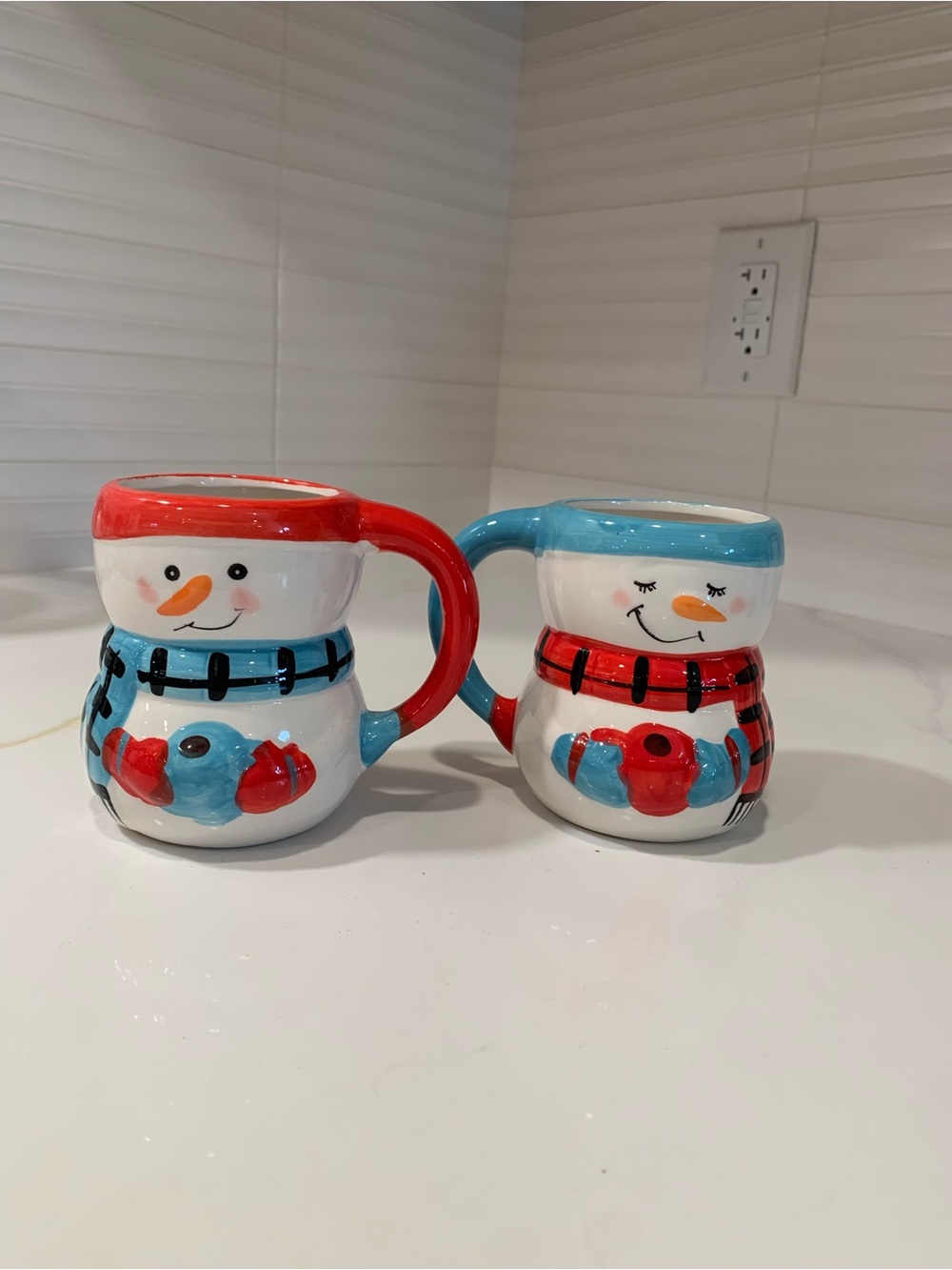 Christmas Snowman Ceramic Mug Set in Red and Blue